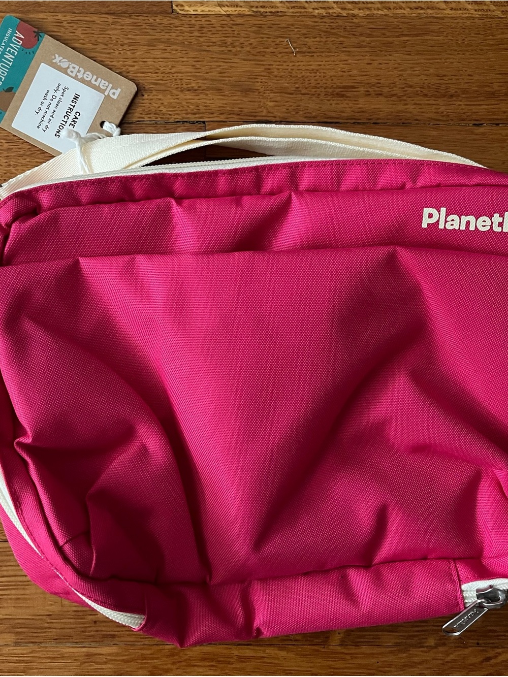 New Dragonfruit PlanetBox Adventurer Lunch Bag